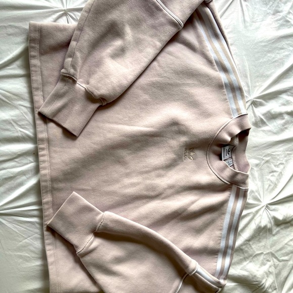 adidas Sweaters - Adidas cropped crew neck